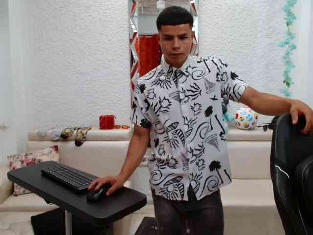 alexander-cr Sex Cam Show