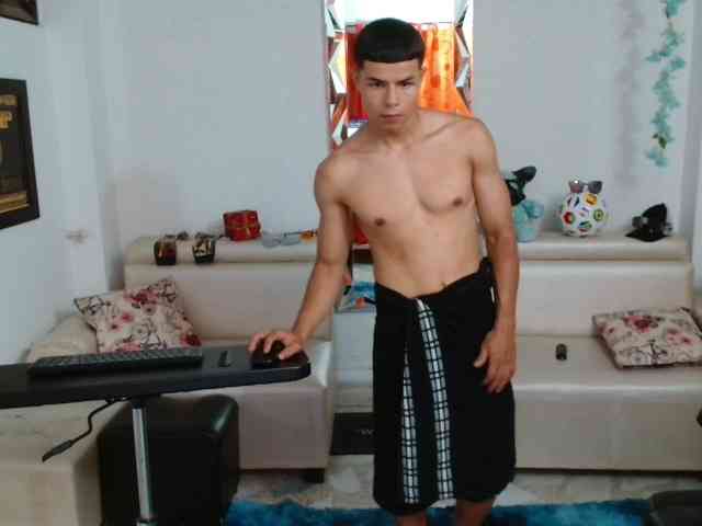 alexander-cr Sex Cam Show