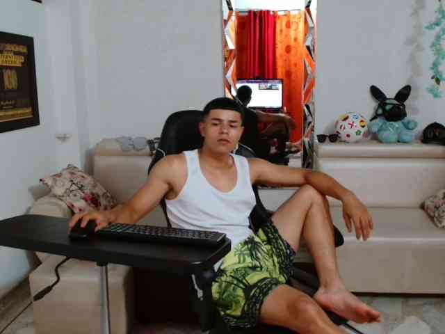 alexander-cr Sex Cam Show