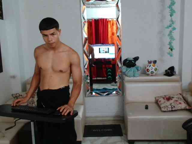 alexander-cr Sex Cam Show