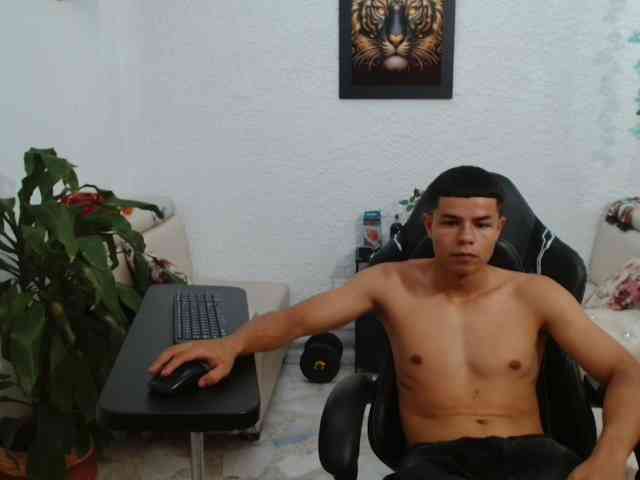 alexander-cr Sex Cam Show