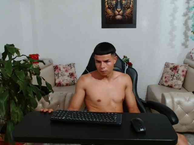 alexander-cr Sex Cam Show