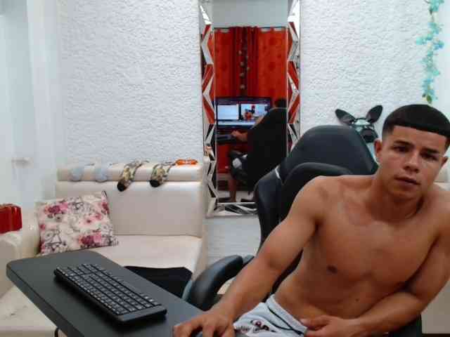 alexander-cr Sex Cam Show