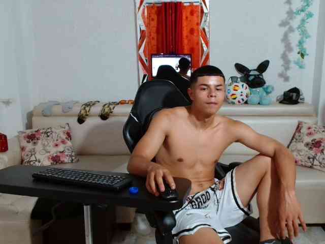alexander-cr Sex Cam Show