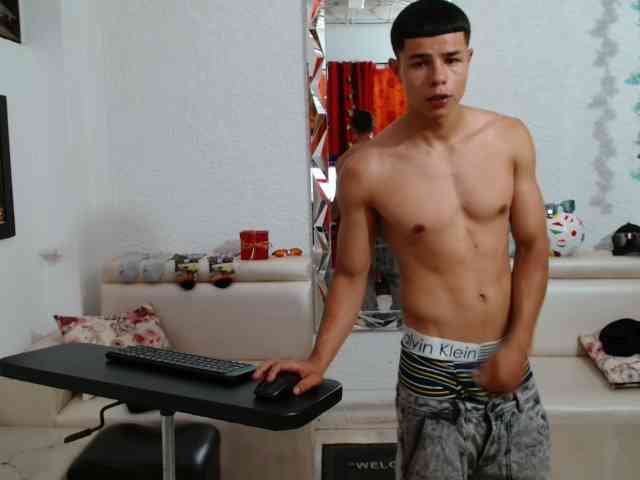 alexander-cr Sex Cam Show