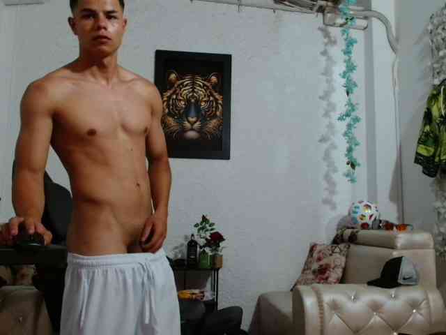 alexander-cr Sex Cam Show