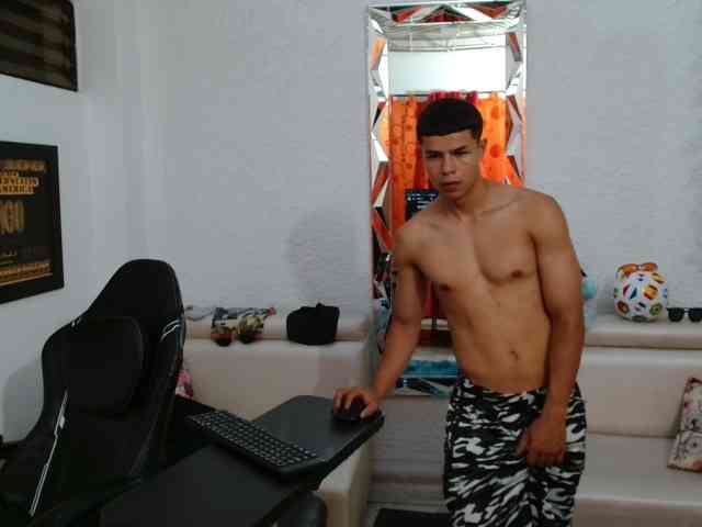 alexander-cr Sex Cam Show