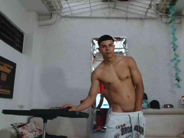 alexander-cr Sex Cam Show