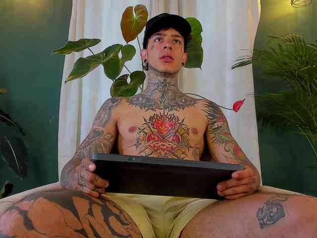 Aronford Sex Cam Show