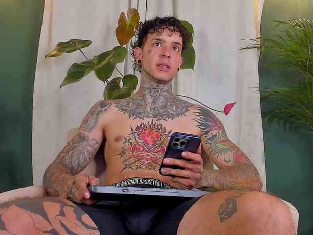 Aronford Sex Cam Show