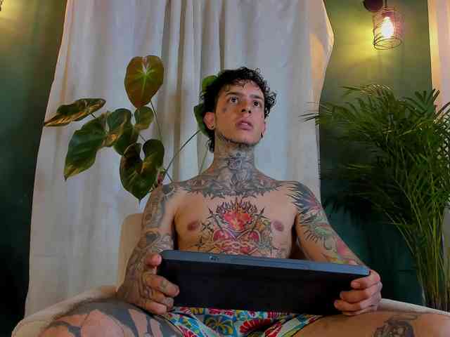 Aronford Sex Cam Show