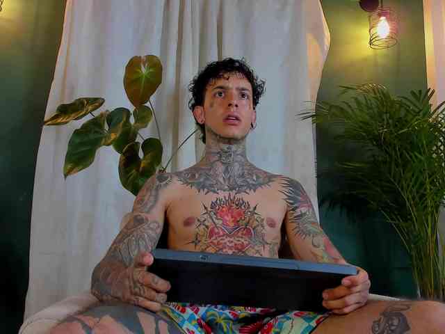 Aronford Sex Cam Show