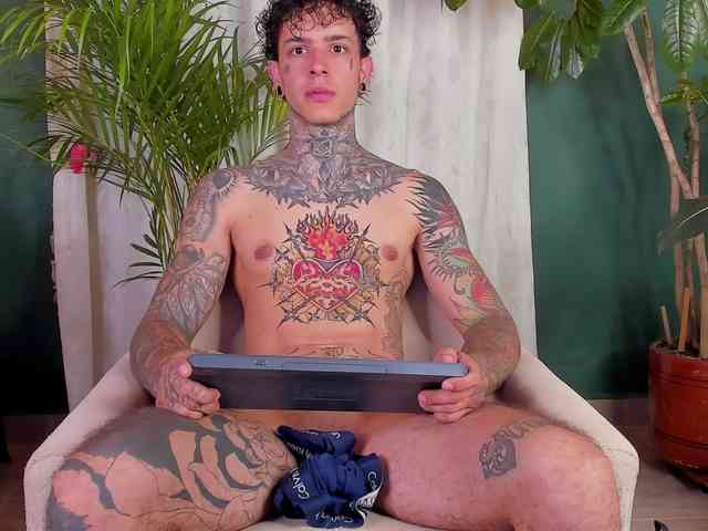 Aronford Sex Cam Show