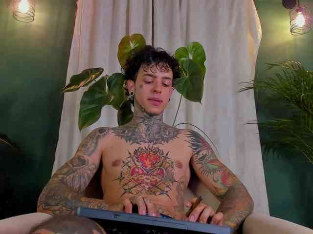 Aronford Sex Cam Show