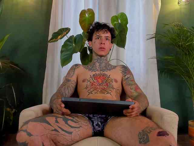 Aronford Sex Cam Show