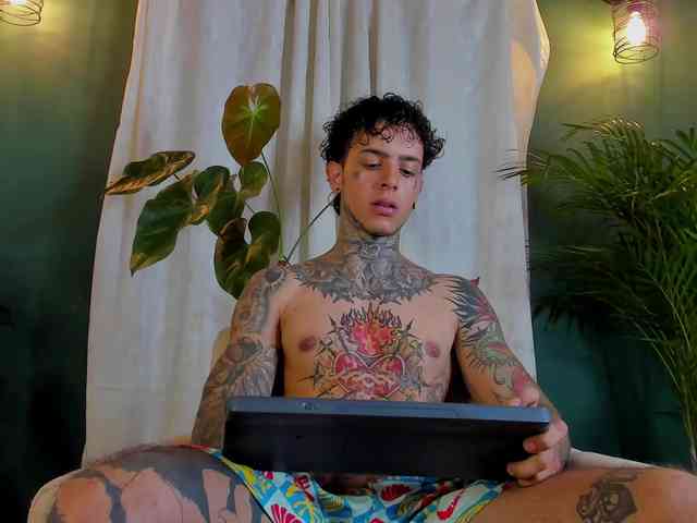 Aronford Sex Cam Show