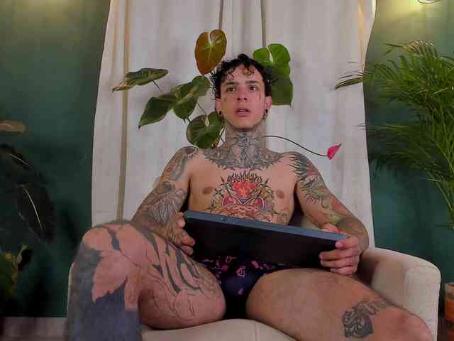 Aronford Sex Cam Show
