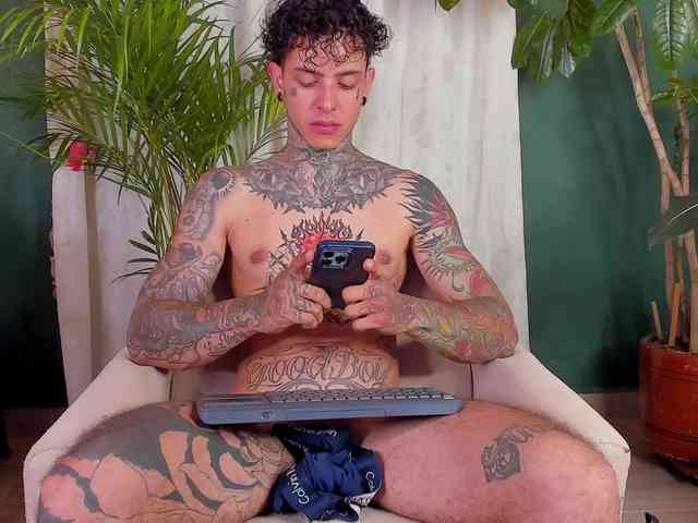 Aronford Sex Cam Show