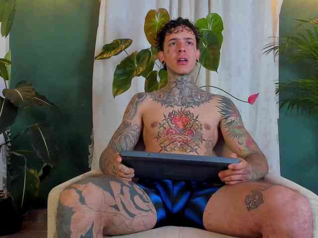 Aronford Sex Cam Show