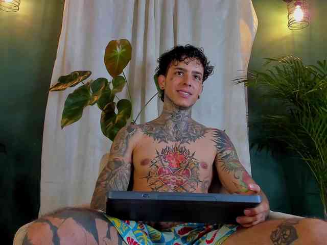 Aronford Sex Cam Show