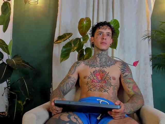 Aronford Sex Cam Show