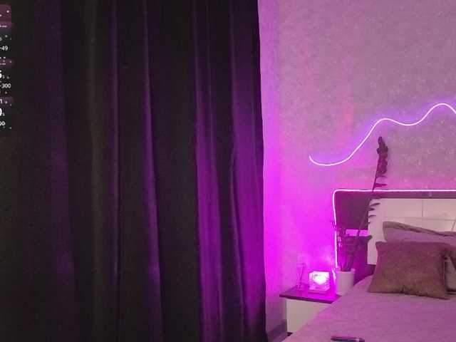 vulgarblondee live cam