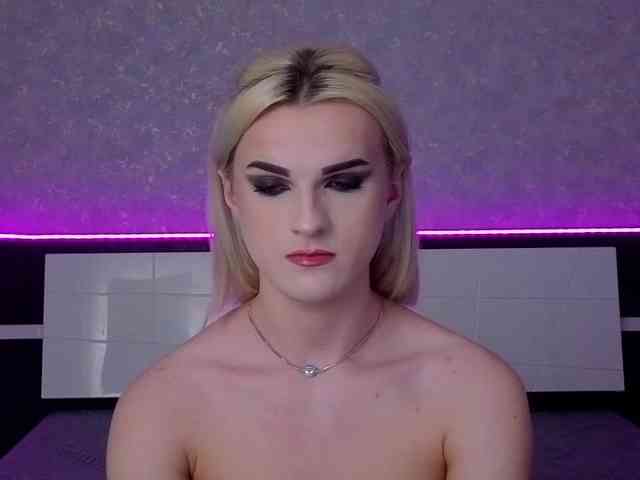 vulgarblondee Sex Cam Show