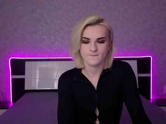 vulgarblondee Sex Cam Show