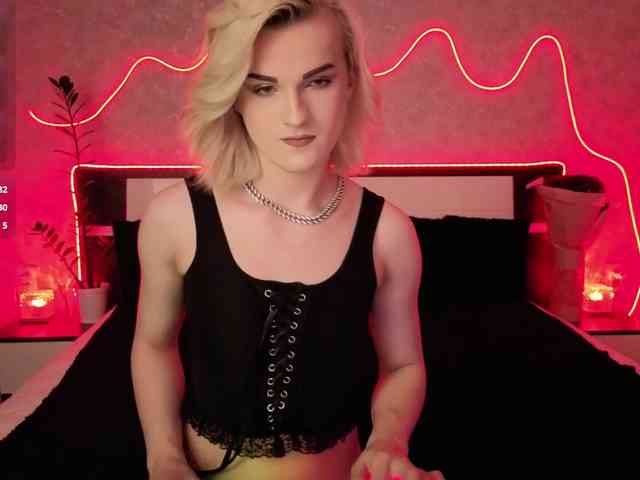 vulgarblondee vulgarblondee