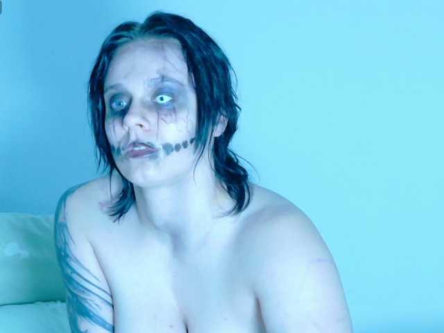 Red-RoxyFoxy live cam on BongaCams