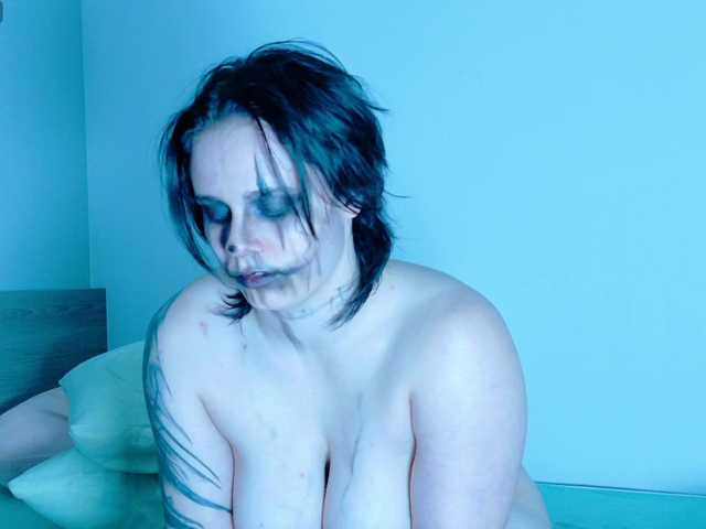 Red-RoxyFoxy live cam on BongaCams