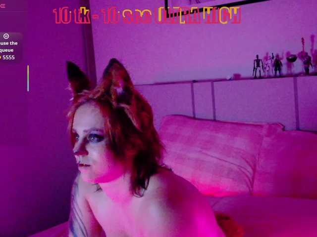 Red-RoxyFoxy