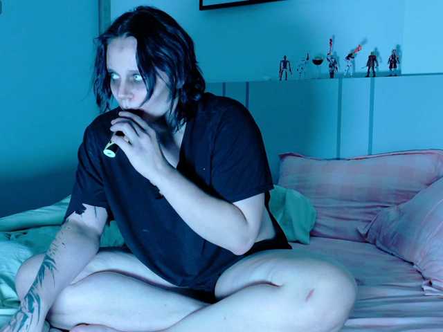 Red-RoxyFoxy live cam on BongaCams