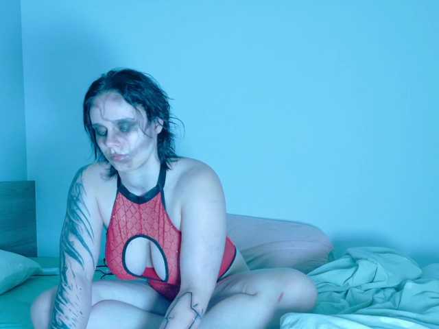 Red-RoxyFoxy live cam on BongaCams