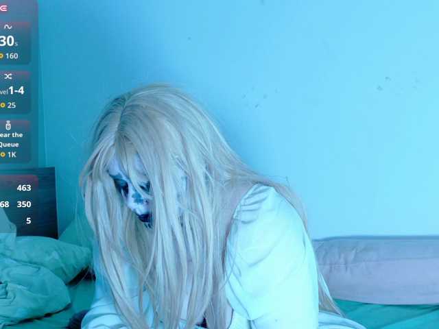 Red-RoxyFoxy live cam on BongaCams