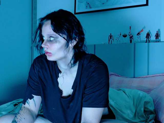 Red-RoxyFoxy live cam on BongaCams