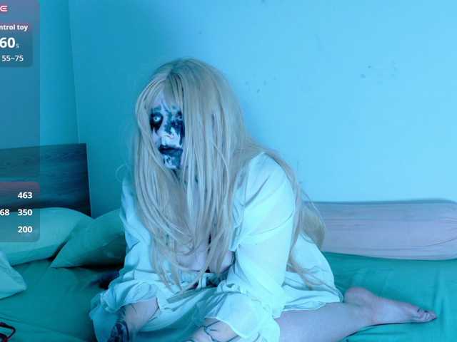 Red-RoxyFoxy live cam on BongaCams