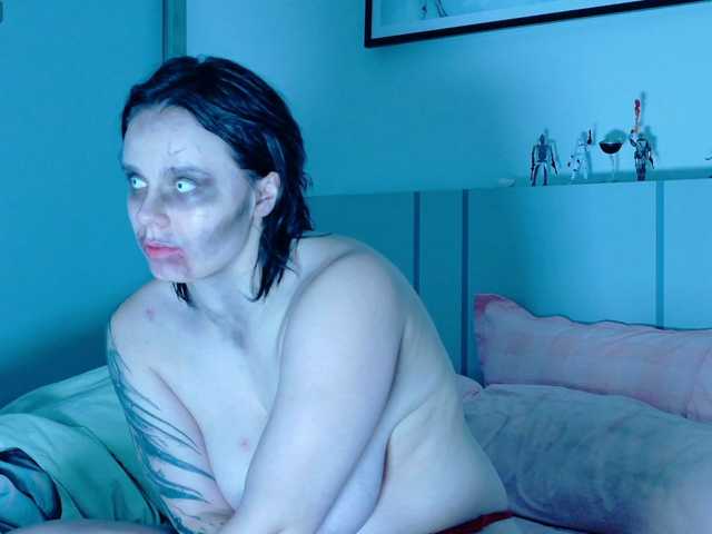 Red-RoxyFoxy, en directo ahora en BongaCams