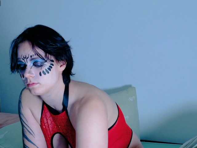 Red-RoxyFoxy live cam on BongaCams