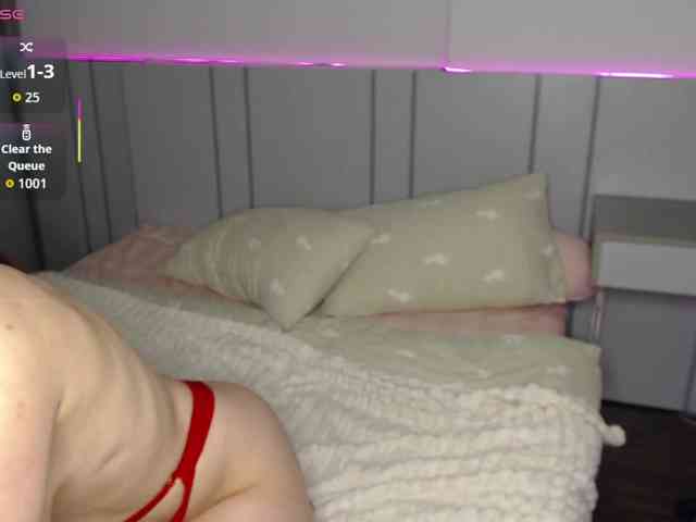 Red-RoxyFoxy webcam