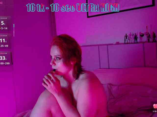 Red-RoxyFoxy