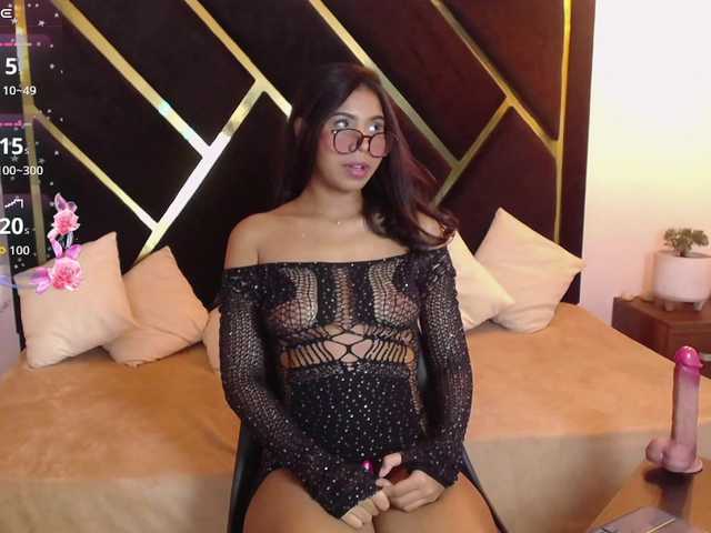 Vixenkitty live cam on BongaCams
