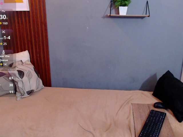 Vixenkitty live cam on BongaCams
