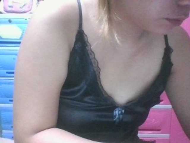 LUCKY17-1 live cam on BongaCams