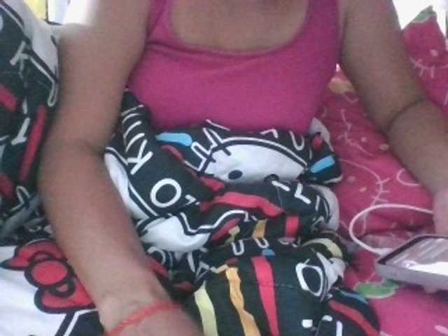 LUCKY17-1 live cam on BongaCams