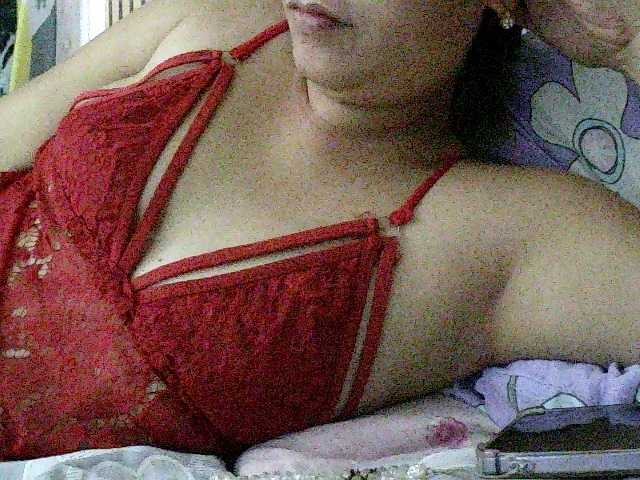 LUCKY17-1 live cam on BongaCams