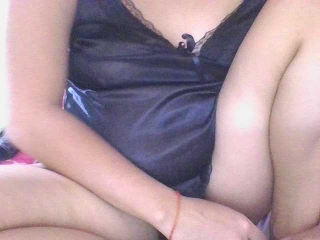 LUCKY17-1 live cam on BongaCams