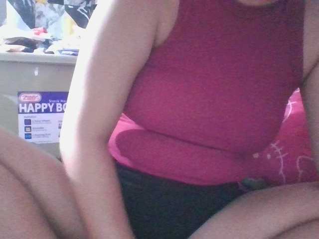 LUCKY17-1 live cam on BongaCams