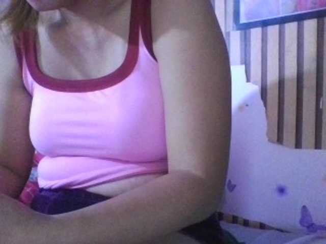 LUCKY17-1 live cam on BongaCams