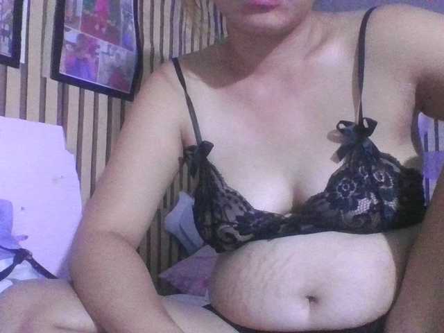 LUCKY17-1 live cam on BongaCams